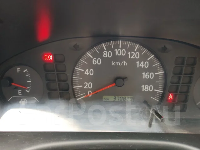 Nissan AD. ��������, ��������, 1.5 (106��.�.), ������, 370����. �� ����