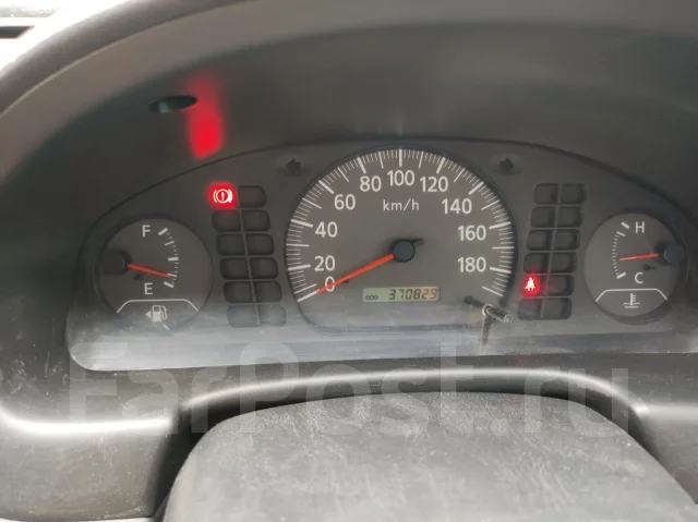 Nissan AD. ��������, ��������, 1.5 (106��.�.), ������, 370����. �� ����