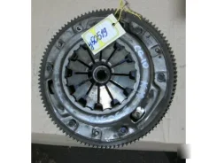 ��������� Nissan March 1992-2002 3010072B00 K11 CG10DE 3010072B00 ����