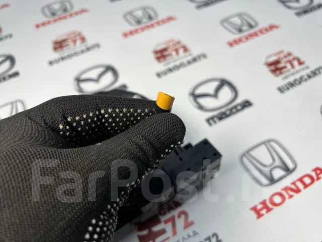 ������ srs Mazda 3 KD4966CS0A BM P5 KD4966CS0A ����