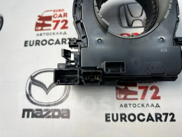 ������ srs Mazda 3 KD4966CS0A BM P5 KD4966CS0A ����