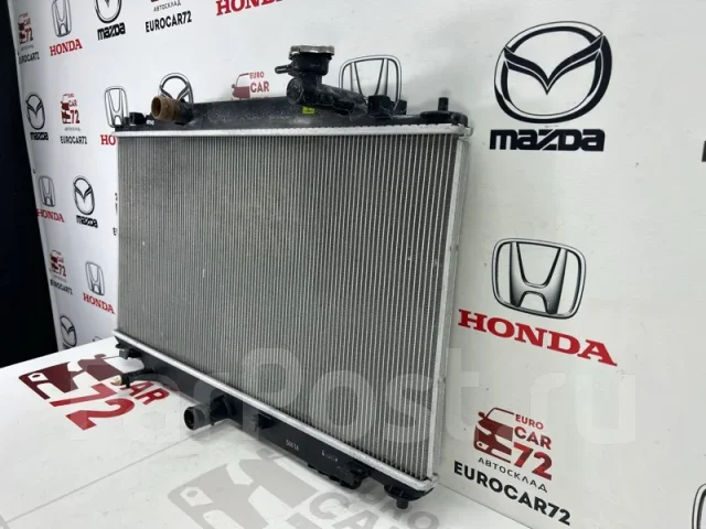 �������� �������� Mazda 3 PE2015200 BM PE2015200 ����