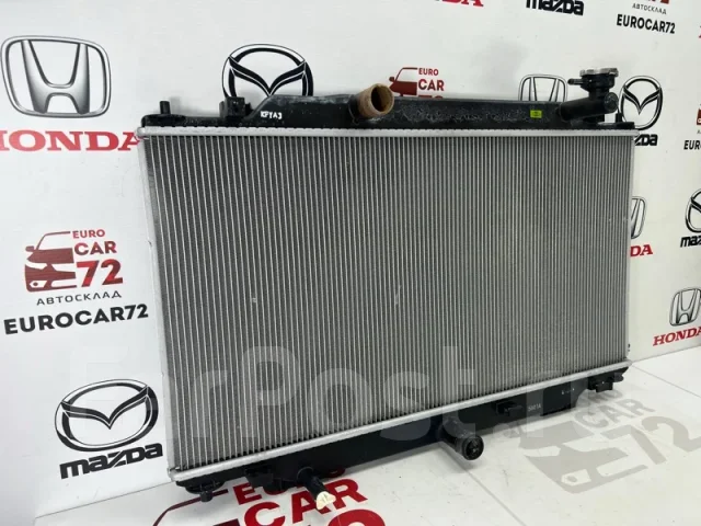 �������� �������� Mazda 3 PE2015200 BM PE2015200 ����