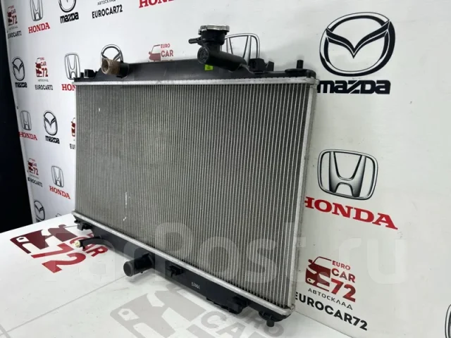 �������� �������� Mazda 3 PE2015200 BM PE2015200 ����