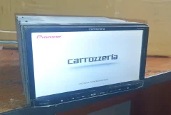 Pioneer Carrozzeria AVIC-MRZ09 ����
