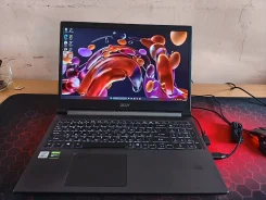 Acer Aspire 7. 15.6", 2,5����, ��� 8 ��, ���� 500���, WiFi: 1, Bluetooth: 1, ����������� �� 6��. ����