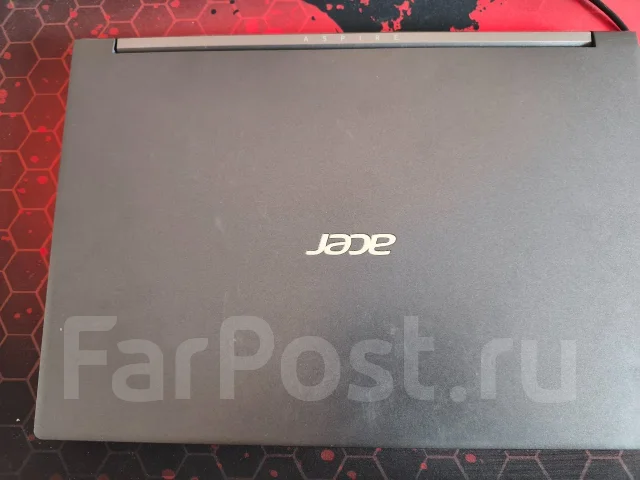 Acer Aspire 7. 15.6", 2,5����, ��� 8 ��, ���� 500���, WiFi: 1, Bluetooth: 1, ����������� �� 6��. ����