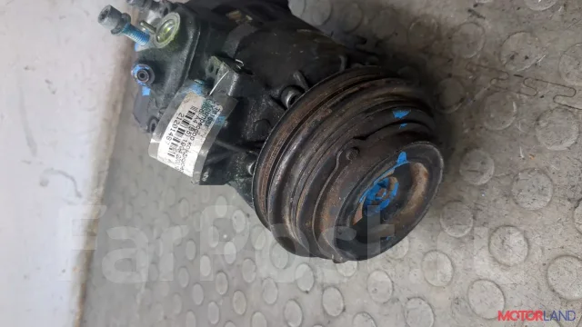 ���������� ������������ Audi A4 (B5) 1994-2000 21201487 4B0260805N ����