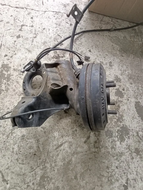 Daihatsu Mira ����
