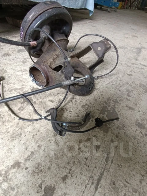 Daihatsu Mira ����