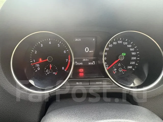 Volkswagen Polo. �������, ��������, 1.2 (90��.�.), ������, 125 800����. �� ����