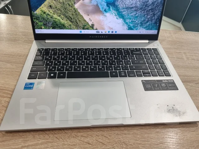 Maibenben M16B. 16", 4,4����, ��� 16 ��, ���� 512���, WiFi: 1, Bluetooth: 1, ����������� �� 7��. ����