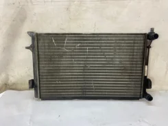 �������� �������� Volkswagen Golf 2003-2010 1K0121251P 1K1 1K0121251P ����