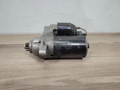 ������� Volkswagen Fox 2002 02T911023E 5Z1 AGU 02T911023E ����