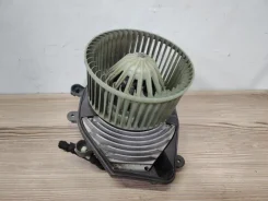 ��������� ��������� (�������� �����) Audi A4 B5 1998 8D1820021 8D5 ALF 8D1820021 ����