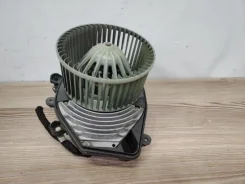 ��������� ��������� (�������� �����) Audi A4 B5 1999 8D1820021 8D2 AHL 8D1820021 ����