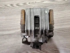 ������� ��������� Volkswagen Golf 4 1999 1J0615423A 1J1 AKQ, ������ ����� 1J0615423A ����