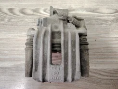 ������� ��������� Volkswagen Golf 4 1999 1J0615423A 1J1 AKQ, ������ ����� 1J0615423A ����