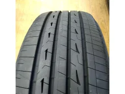 Bridgestone Alenza LX200