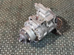 ���������� ������������ Audi A6 4F0260805AH C6 4F0260805AH ����