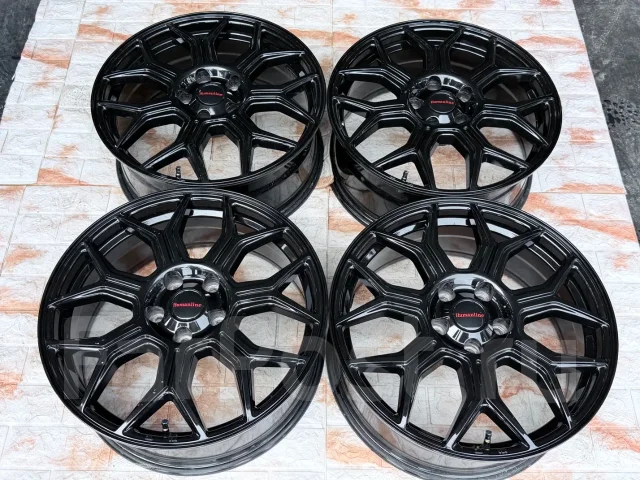 Treasure One Humanline. 7.0x18", 5x114.3, ET38, �� 72���. ����