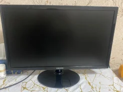 Samsung. 24", ���������� �� (LCD, LED, QLED) ����