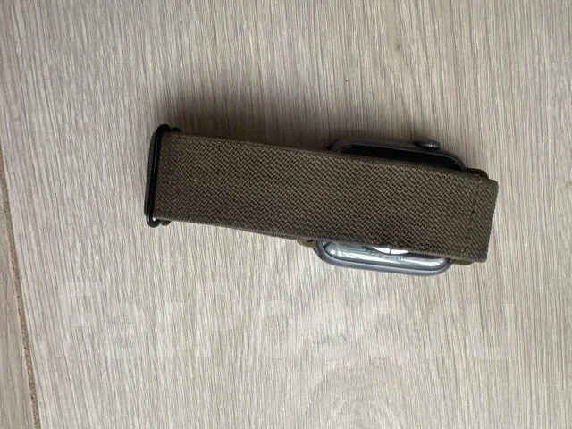 Apple Watch Series 4. GPS ����