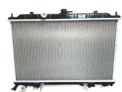 �������� ������� ���������� Nissan TINO QG18DE 21460-4U000 ����