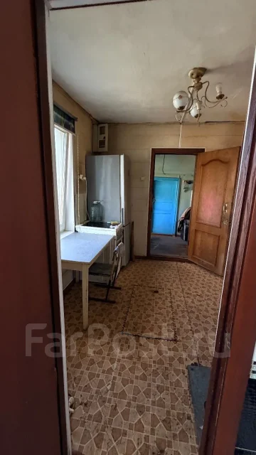 ����� � ����������. �-� ����������, ��� 39.3��&sup2;, ������� 10.9����., ���, ����: ��������, ������������� 15 ��� ����