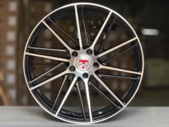 Vossen M-X3. 8.0x18", 5x114.3, ET40, �� 73,1���. ����