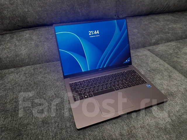 Honor MagicBook X 16. 16", 2����, ���� 512���, WiFi: 1, Bluetooth: 1 ����