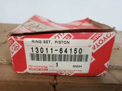 ������ ��������� Toyota 13011-64150 1301164150 ����
