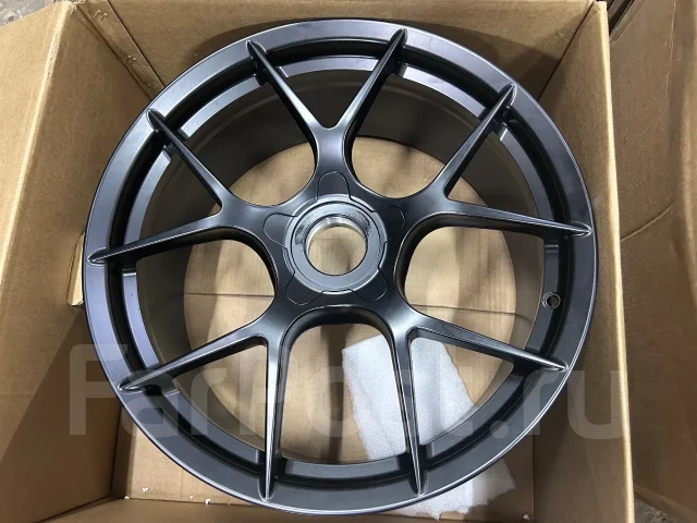 Porsche. 9.0x20", 5x130, ET49, �� 71,5���. ����