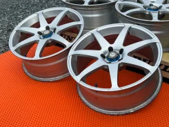 RAYS Versus SS7. 7.0x17", 5x100, ET35, �� 65,1���. ����