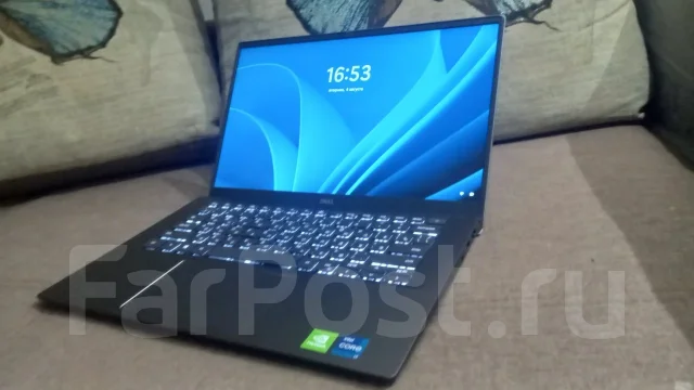 Dell Vostro 5402. 14", 2,8����, ��� 8 ��, ���� 1 024���, WiFi: 1, Bluetooth: 1, ����������� �� 10��. ����
