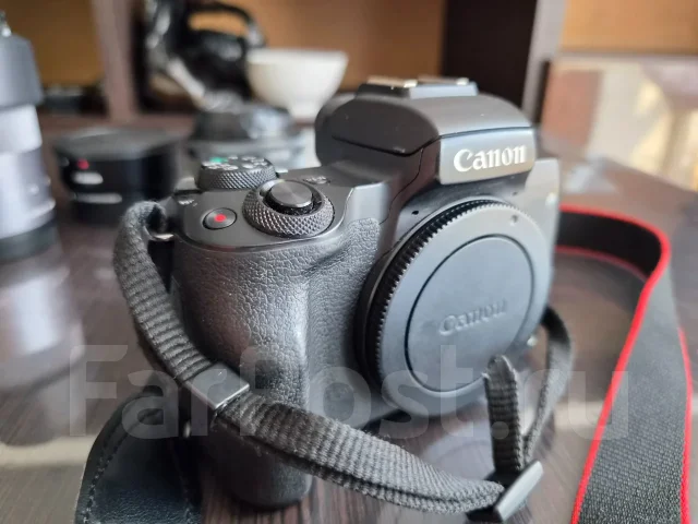 Canon EOS M50 Mark II. 20 � ����� �� ����