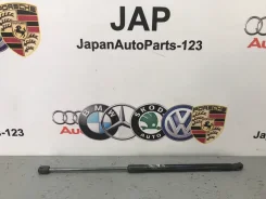 ����������� ��������� Audi A3 2009 8P4827552B 8P4827552B ����