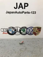 ������ �������� ����� Audi A6 2011 038919081P 038919081P ����