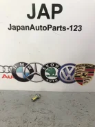 ������ �������� ����� Audi A6 2011 038919081P 038919081P ����