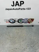 ����������� ��������� Audi TT 2010 8J8827552A 8J8827552A ����