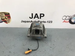 ������� ��������� Audi A5 2010 8R0198381B 8R0198381B ����