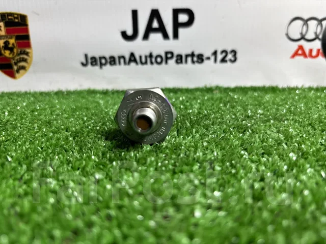 ������ �������� ����� Audi A1 2011 03C919081 03C919081 ����