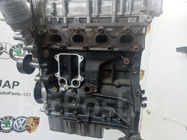 ��������� Audi A1 2011 03C100092K 03C100092K ����