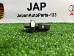 ������ �������� ����� Audi A4 2013 038919081K 038919081K ����