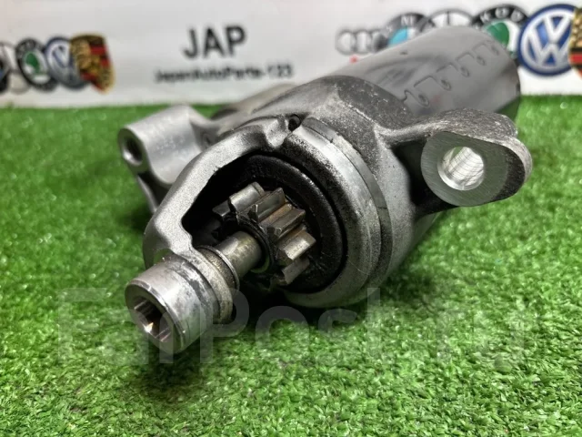 ������� Audi A4 2013 06H911021 06H911021 ����