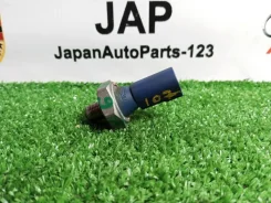 ������ �������� ����� Volkswagen GOLF 2015 04E919081A 04E919081A ����