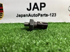������ �������� ����� Audi Q5 2010 038919081K 038919081K ����