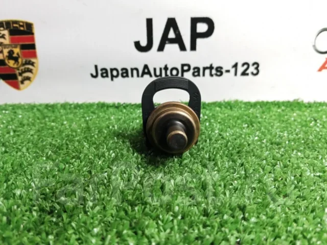 ������ ����������� Audi A5 2009 06A919501A 8T 06A919501A ����
