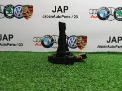 ������ ������ ����� Audi A5 2010 03C907660H 03C907660H ����