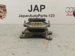 ������� ���� Audi A5 2010 8K0399151DB 8K0399151DB ����